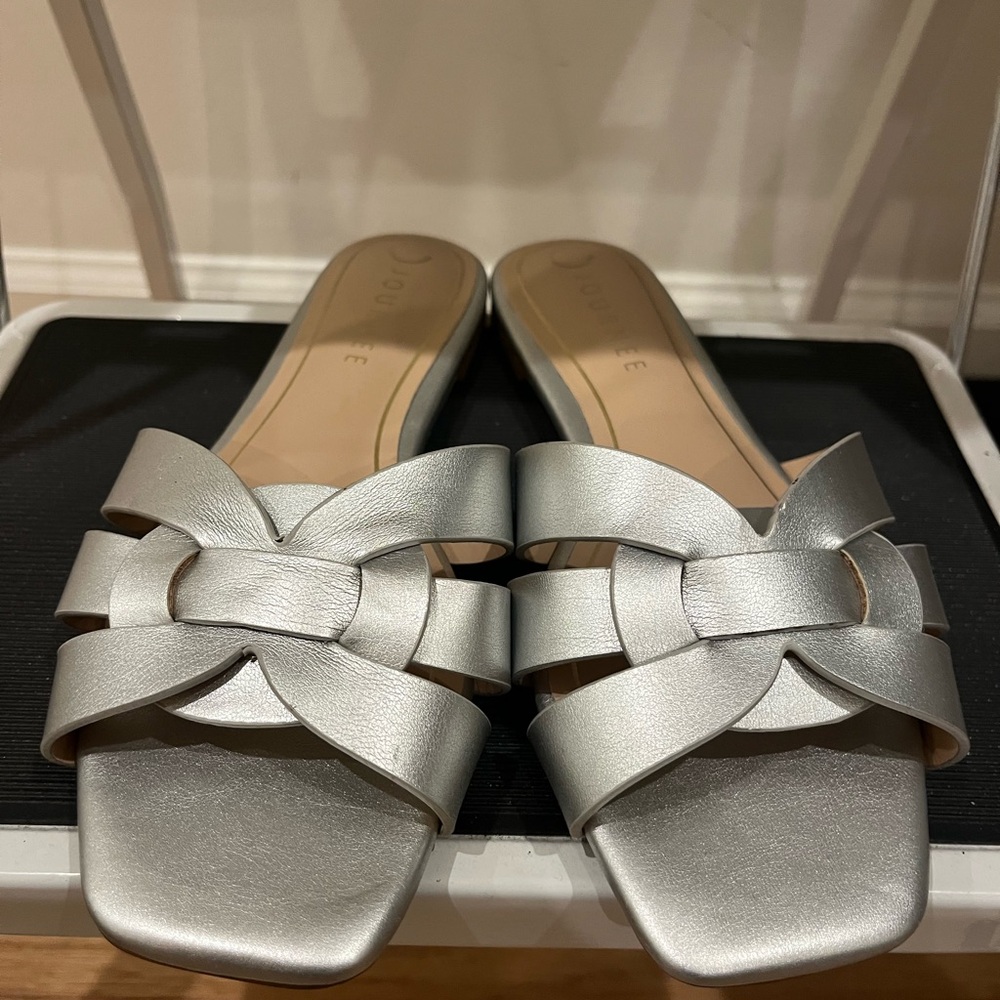 Silver Strappy Flat Sandals YSL style